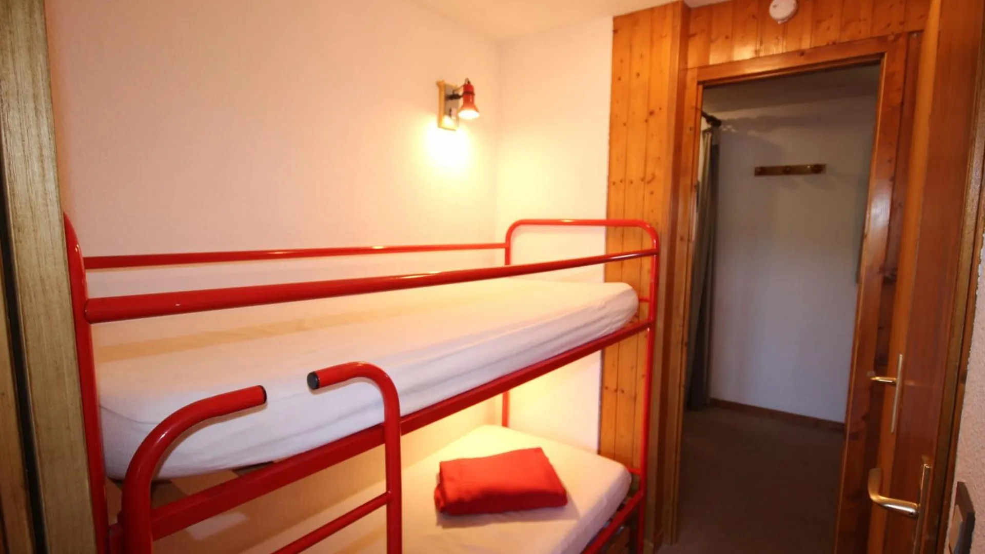 Les Saisies - Bel Appartement 2 Pieces, 4 Pers, Proche Pistes Et Commerces - Fr-1-293-121